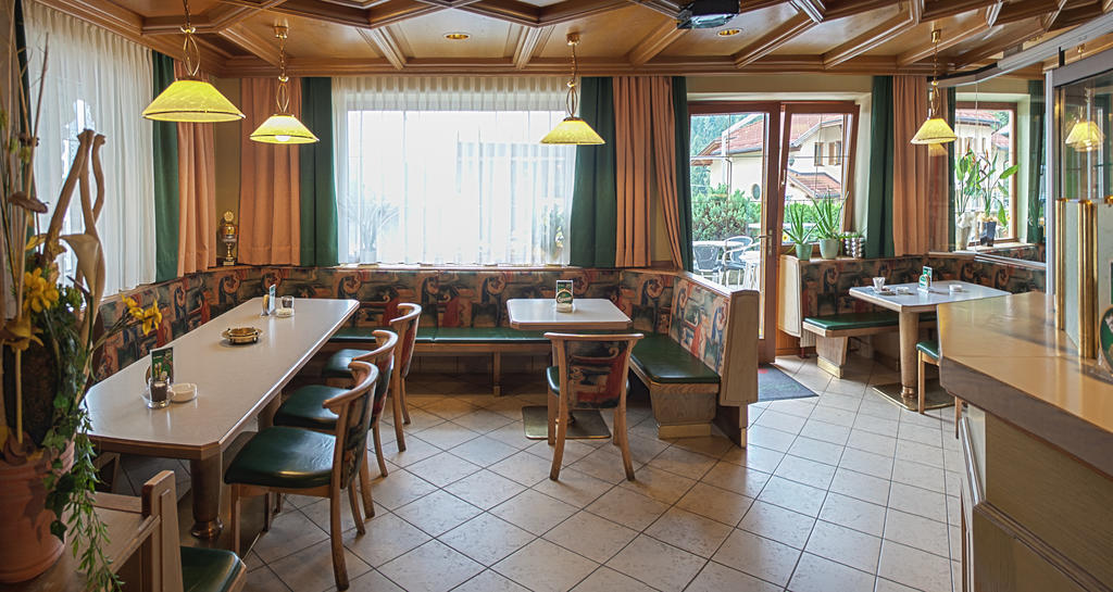 Hotel Café Landerl à Matrei in Osttirol Extérieur photo